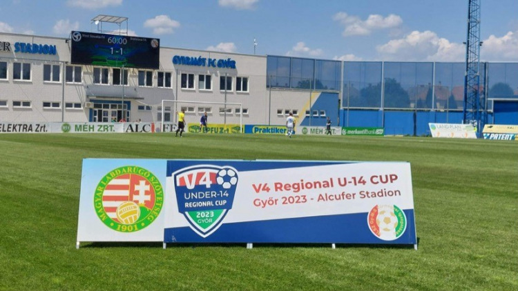 Pozsony válogatottja nyerte a V4-es Régiós U14-es nemzetközi tornát Gyirmóton